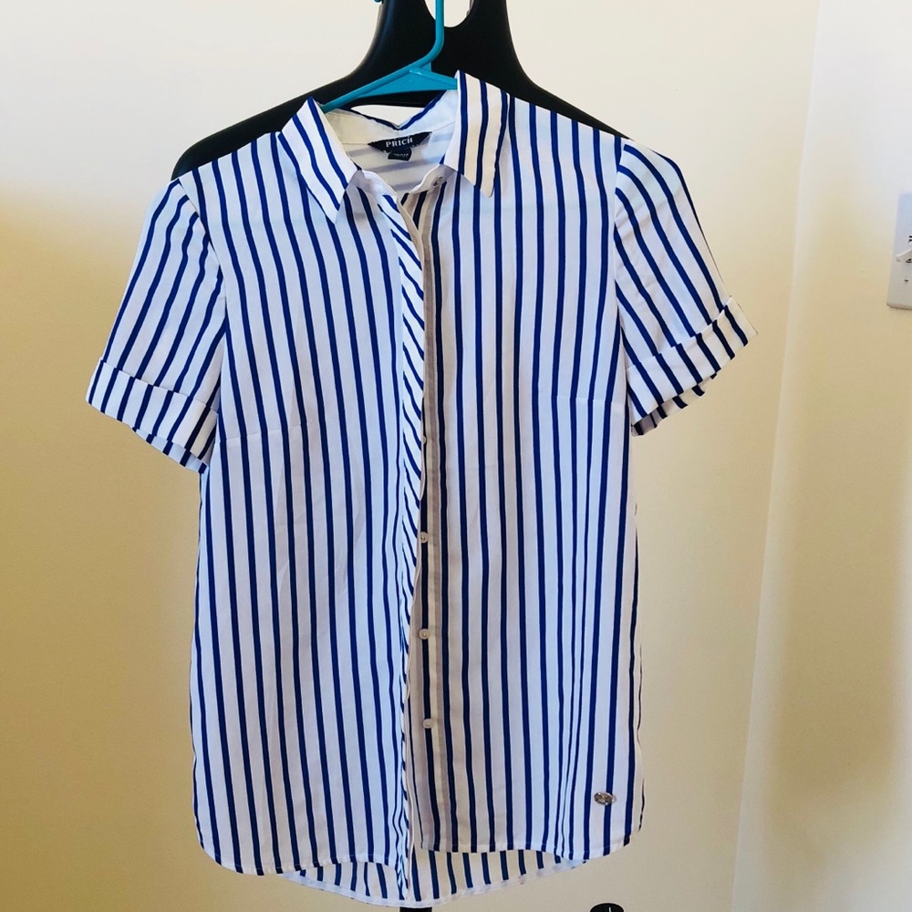Cute button down shirt